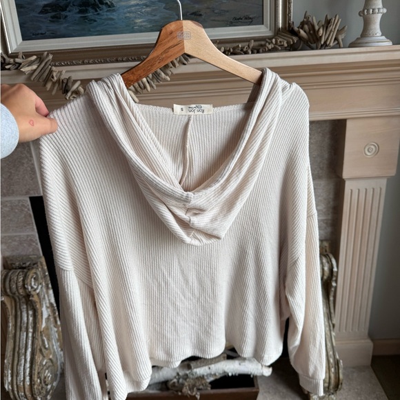 Ron Jon Off-White Ribbed Top - Picture 2 of 3